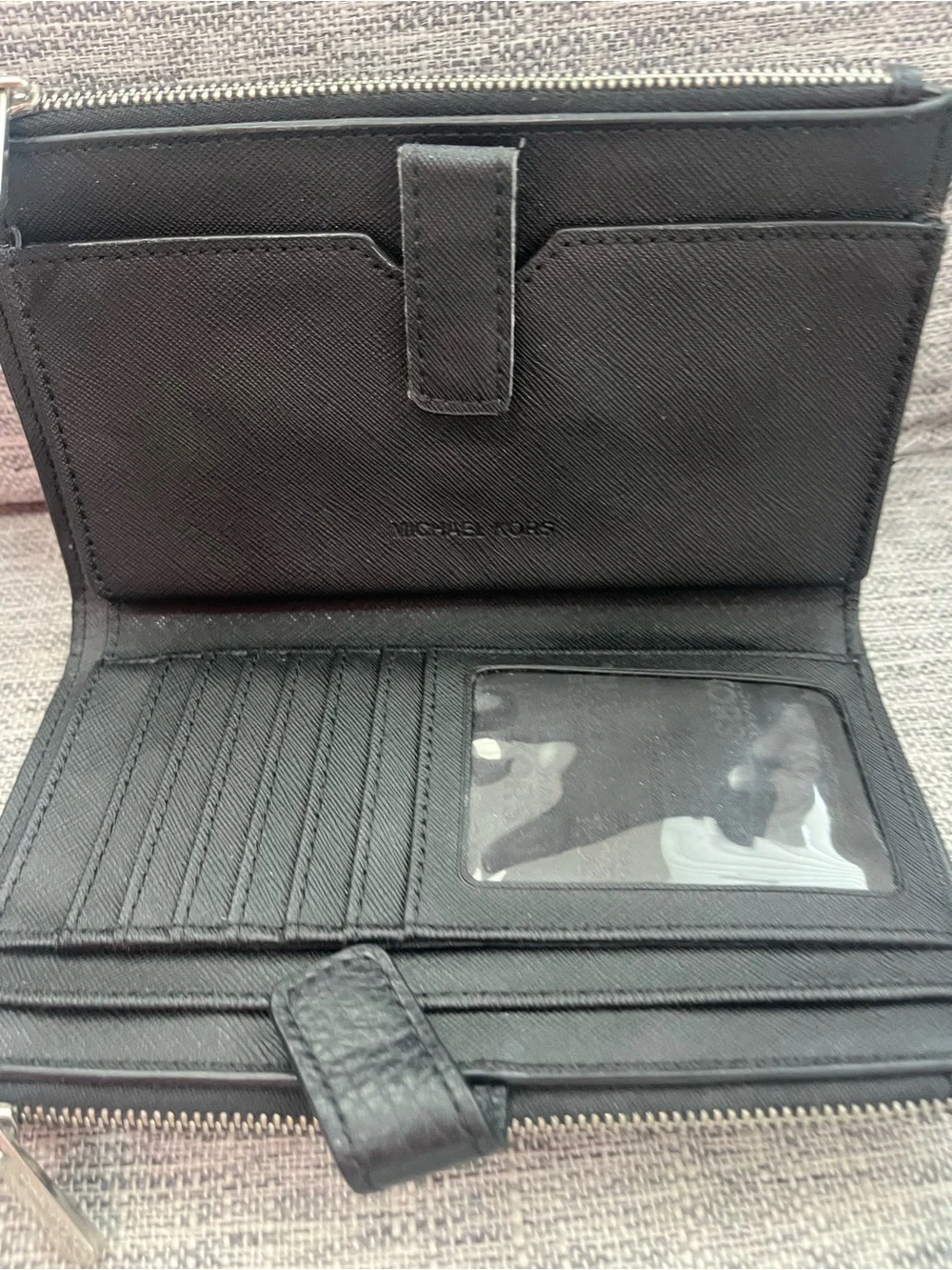 Michael Kors compact michael